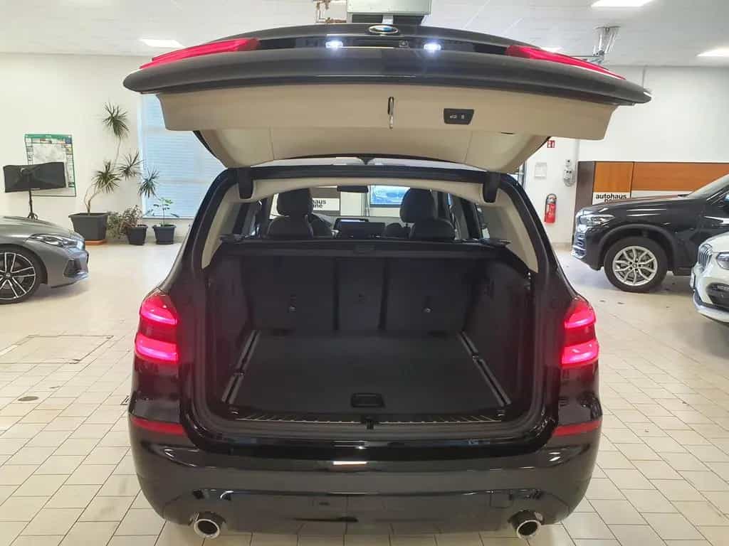 BMW X3 xDrive 20d HUD/Park&Driv&BremsAss/WinterPaket 05/2021-photo-9