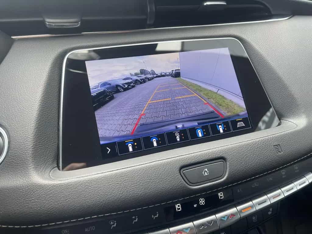 Cadillac XT4 Premium Luxury AWD 350D 04/2021-photo-24
