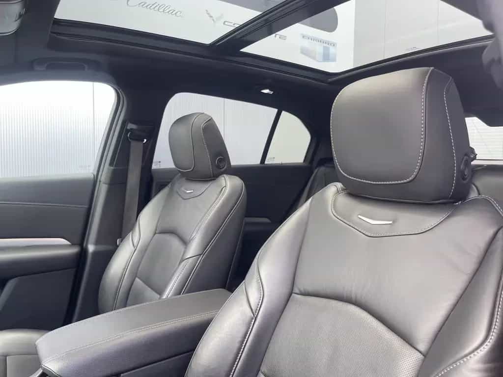 Cadillac XT4 Premium Luxury AWD 350D 04/2021-photo-9
