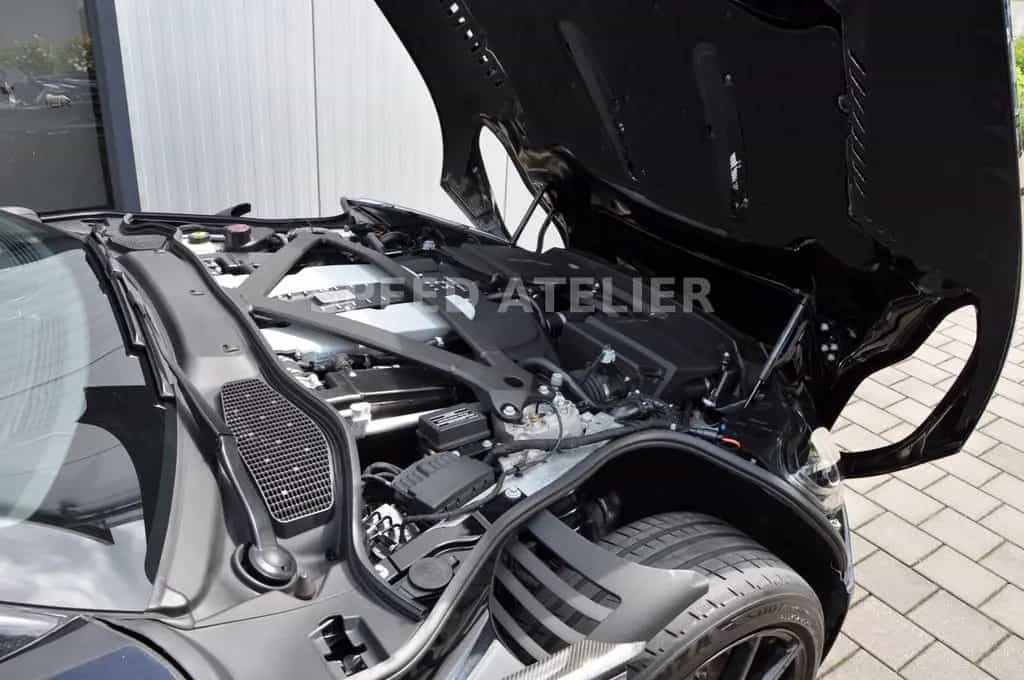 Aston Martin DB11 5.2 V12 AMR*TECHNOLOGY PACK*BLACK PACK 11/2020-photo-32