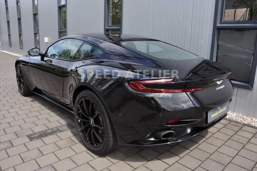 Aston Martin DB11 5.2 V12 AMR*TECHNOLOGY PACK*BLACK PACK 11/2020-photo-4