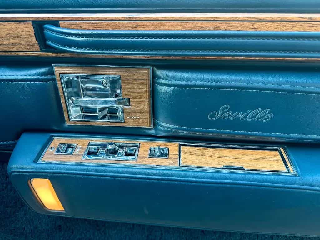 Cadillac Seville 4.0L V8 *H-ZULASSUNG*KLIMA+LEDER* 121TKM 07/1985-photo-25