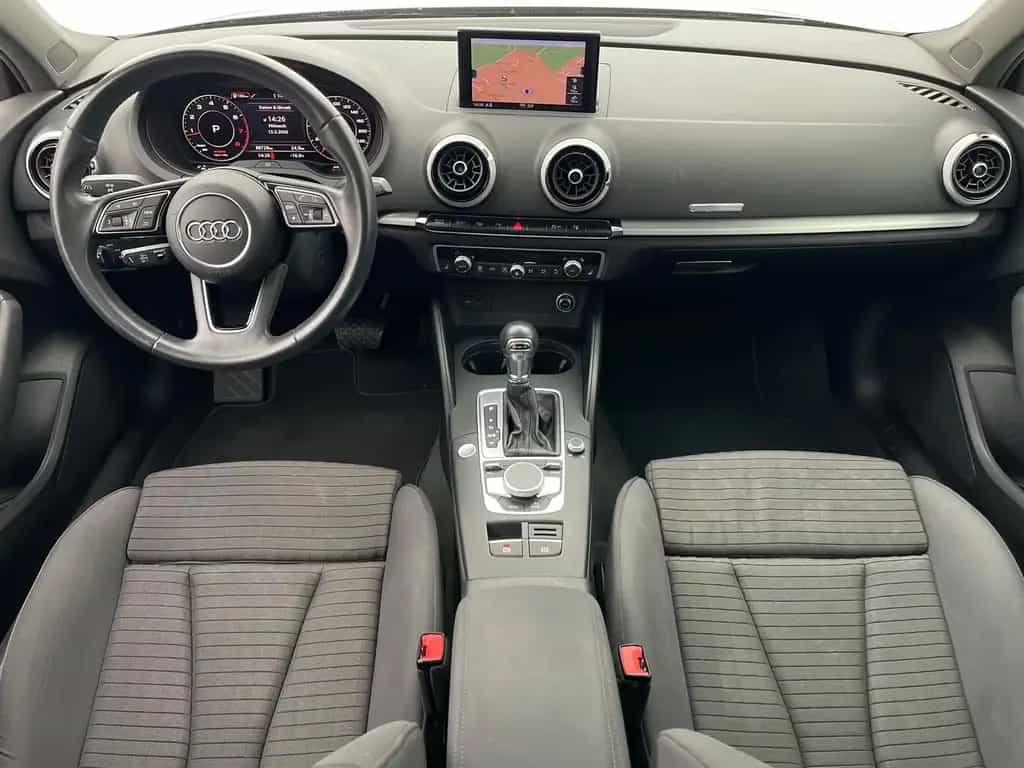 Audi A3 TFSI sport ACC*BiXEN*VIRT*LANE*KAM*PARK*PANO 06/2017-photo-11