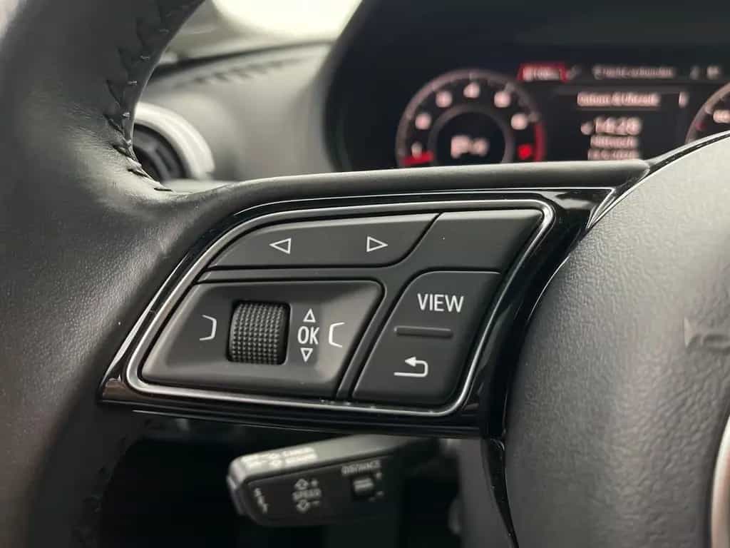 Audi A3 TFSI sport ACC*BiXEN*VIRT*LANE*KAM*PARK*PANO 06/2017-photo-27