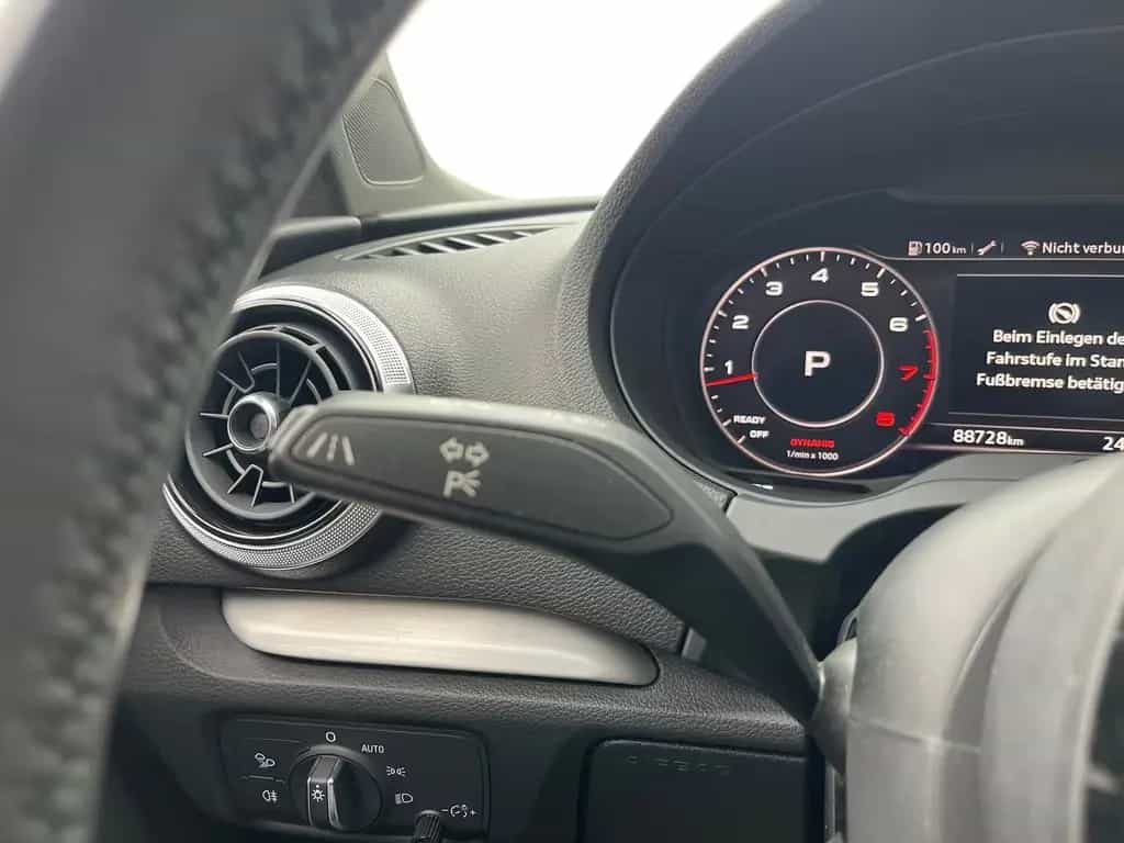 Audi A3 TFSI sport ACC*BiXEN*VIRT*LANE*KAM*PARK*PANO 06/2017-photo-28