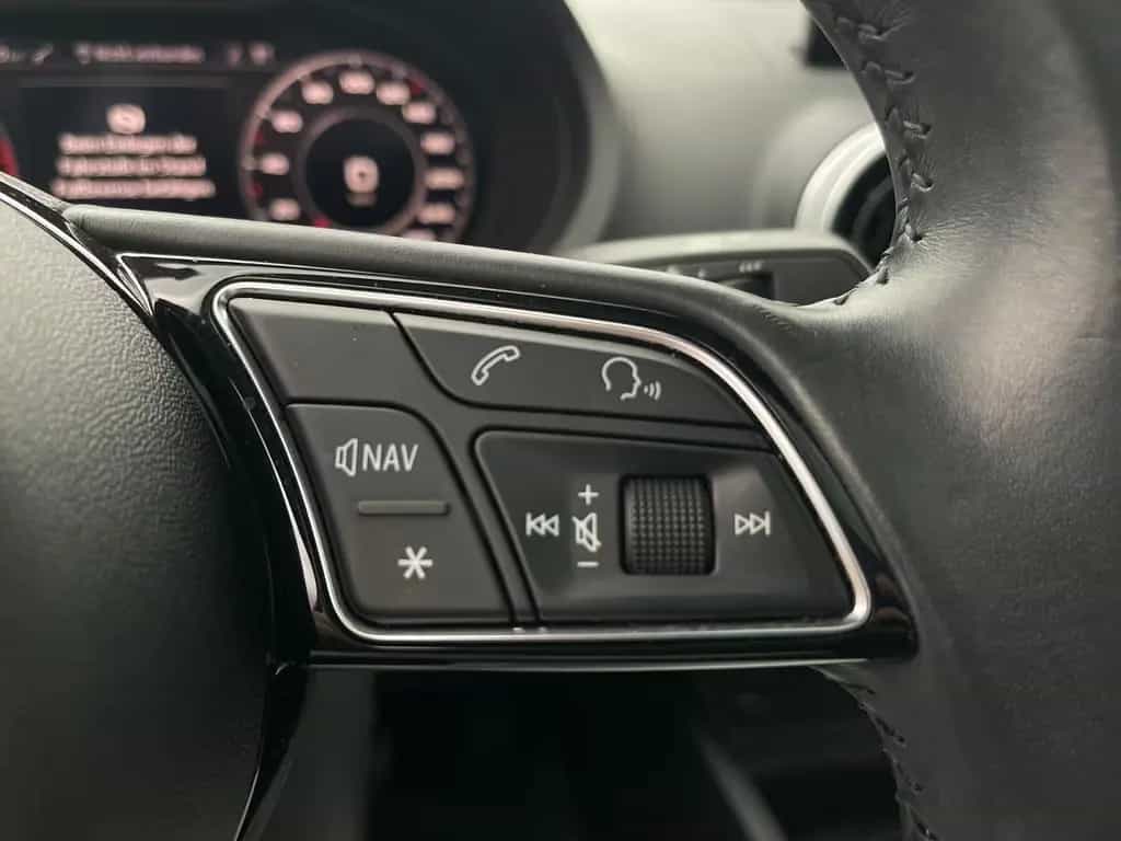 Audi A3 TFSI sport ACC*BiXEN*VIRT*LANE*KAM*PARK*PANO 06/2017-photo-30