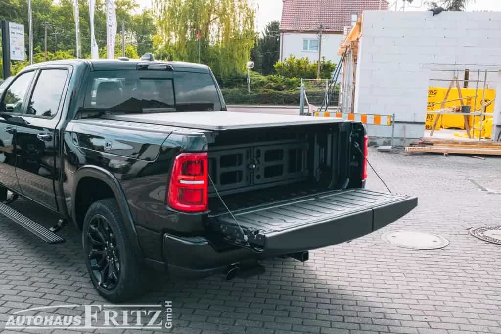 Dodge RAM MY26 1500 Limited Night - 5,7l V8 HEMI ! null-photo-8