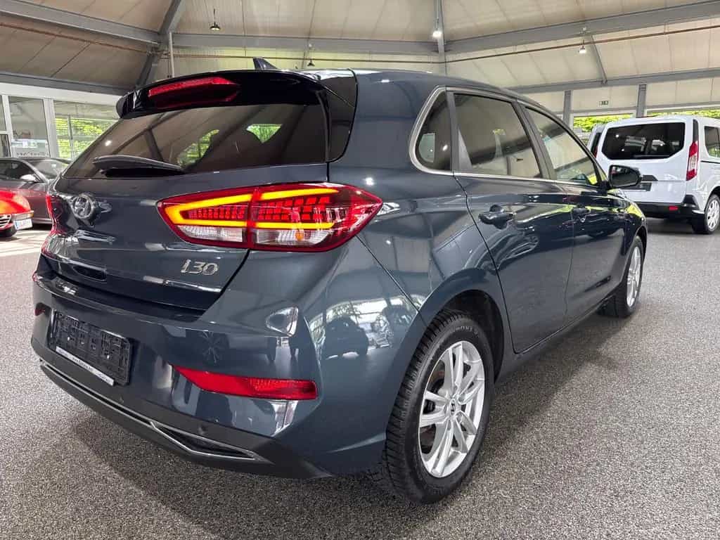 Hyundai i30 1.5i Prime Mild-Hybrid Navi RfK Winter 02/2023-photo-1