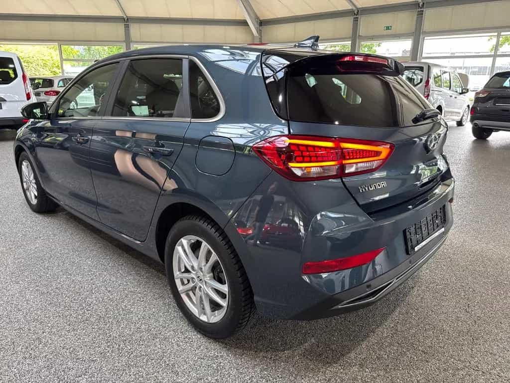 Hyundai i30 1.5i Prime Mild-Hybrid Navi RfK Winter 02/2023-photo-5