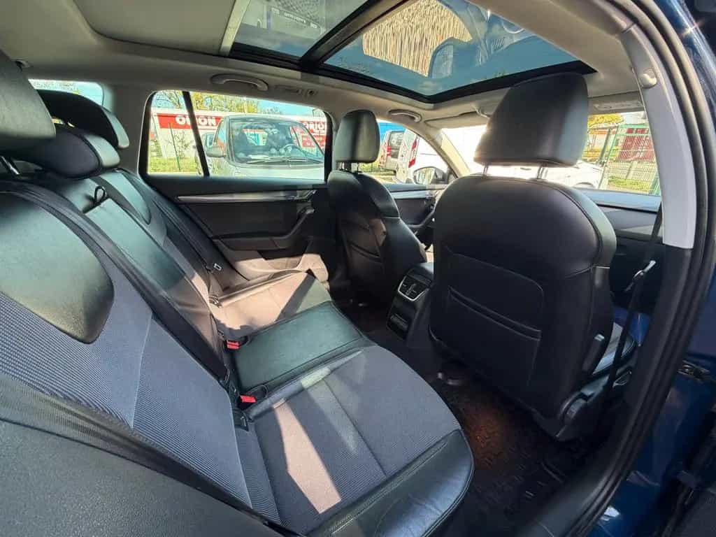 Skoda Octavia Style*1.HD*Pano*Aut*SHZ*Klima*TÜV NEU 01/2018-photo-11
