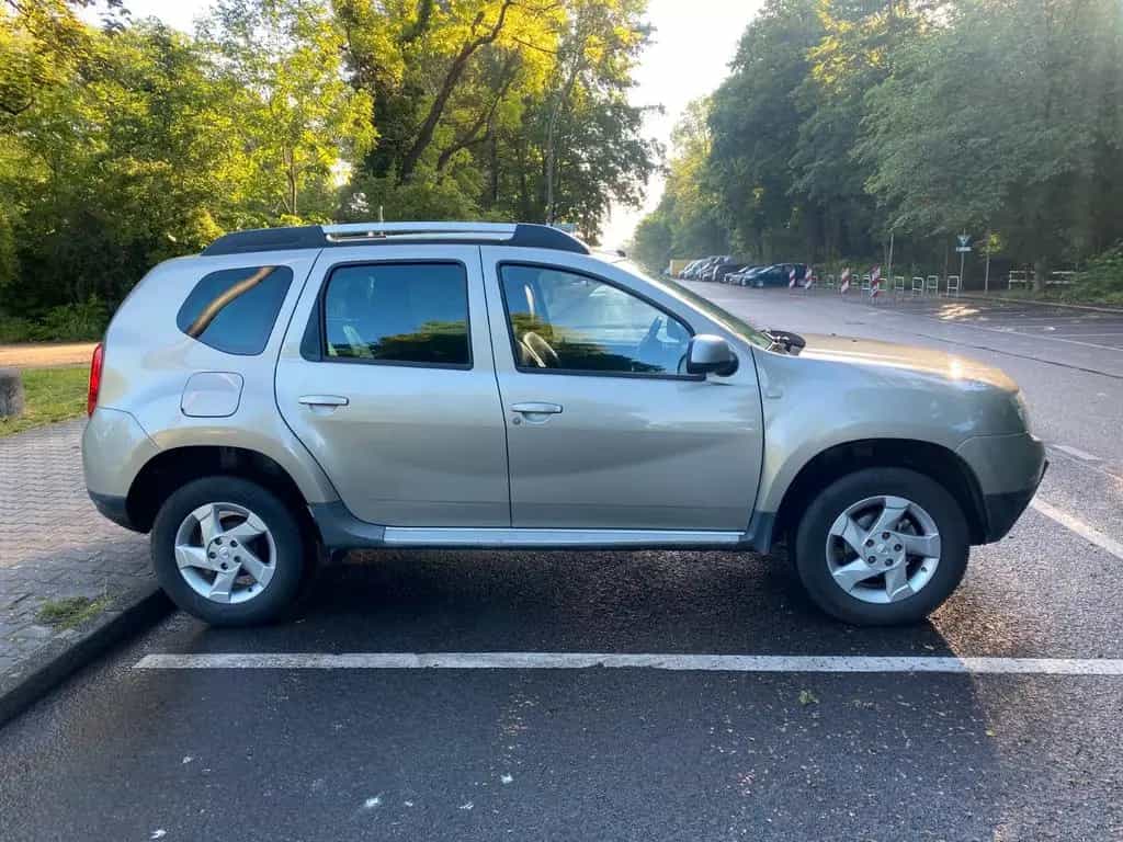 Dacia Duster 1.6 nur 62.338km gelaufen 02/2012-photo-3
