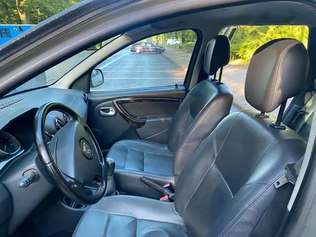 Dacia Duster 1.6 nur 62.338km gelaufen 02/2012-photo-9