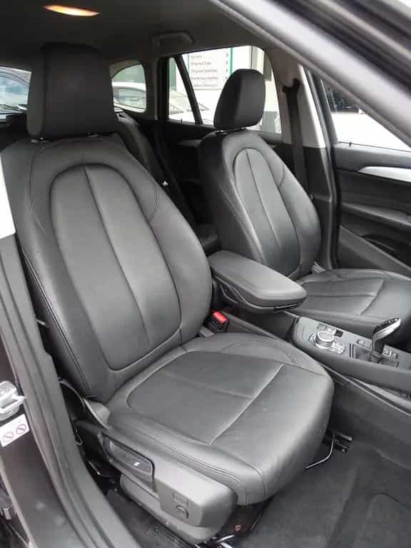 BMW X1 xDrive 20 i Advantage 10/2019-photo-18