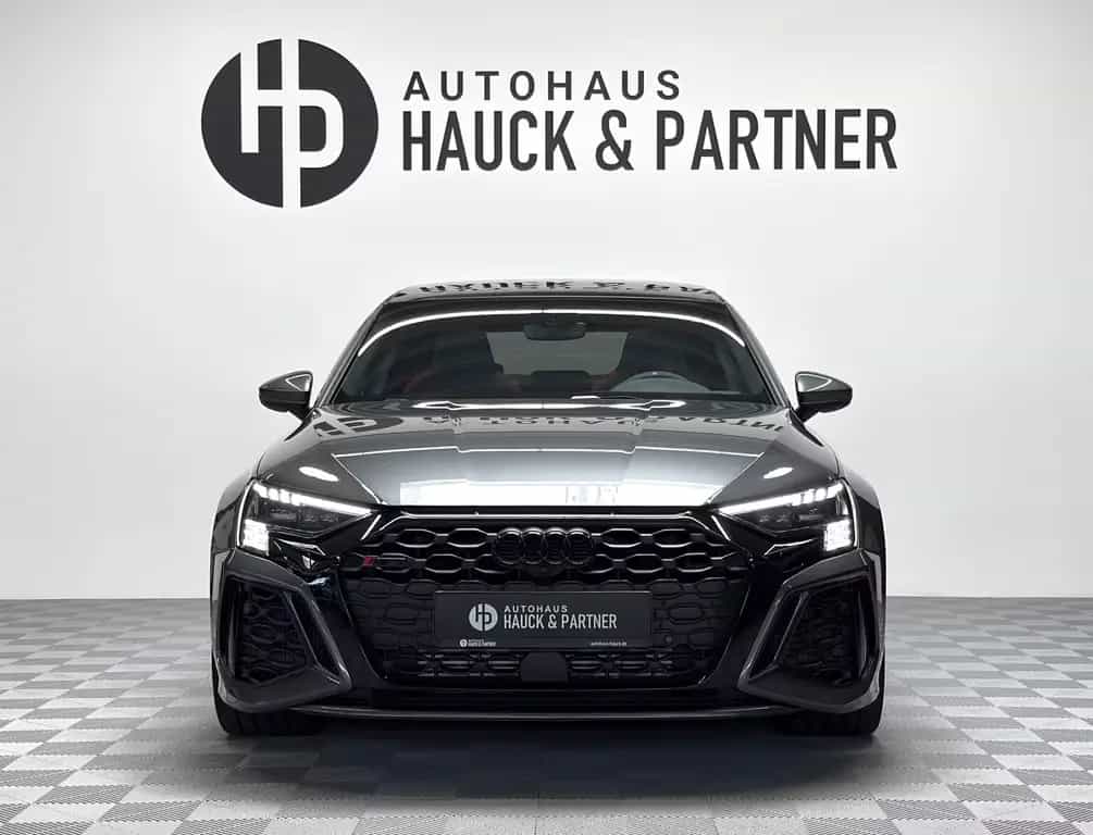 Audi RS3 q. Lim*Pano*Matrix*Carbon*Kamera*B&O*ACC* 04/2022-photo-1