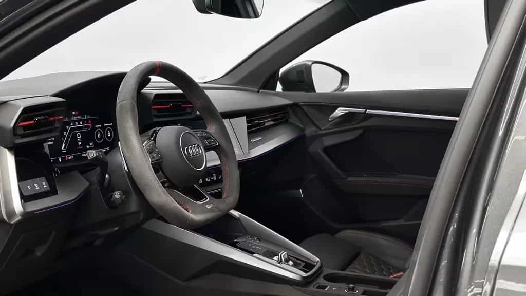 Audi RS3 q. Lim*Pano*Matrix*Carbon*Kamera*B&O*ACC* 04/2022-photo-13