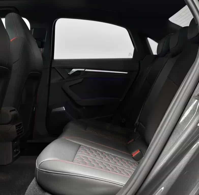 Audi RS3 q. Lim*Pano*Matrix*Carbon*Kamera*B&O*ACC* 04/2022-photo-19