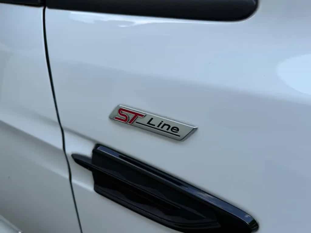 Ford Kuga ST-Line *TÜV NEU*TEMP*SHZ*NAVI* 07/2017-photo-7