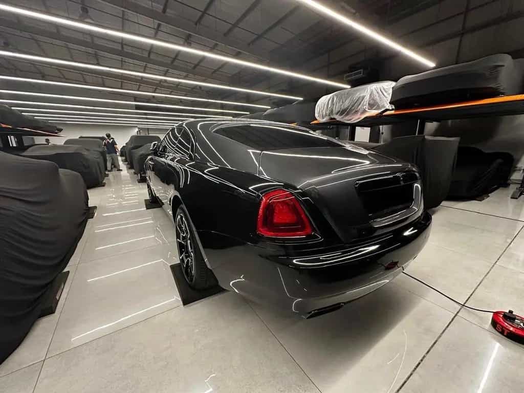 Rolls-Royce Wraith BLACK BADGE V12,Bespoke, Carbon, Collecto 11/2025-photo-4