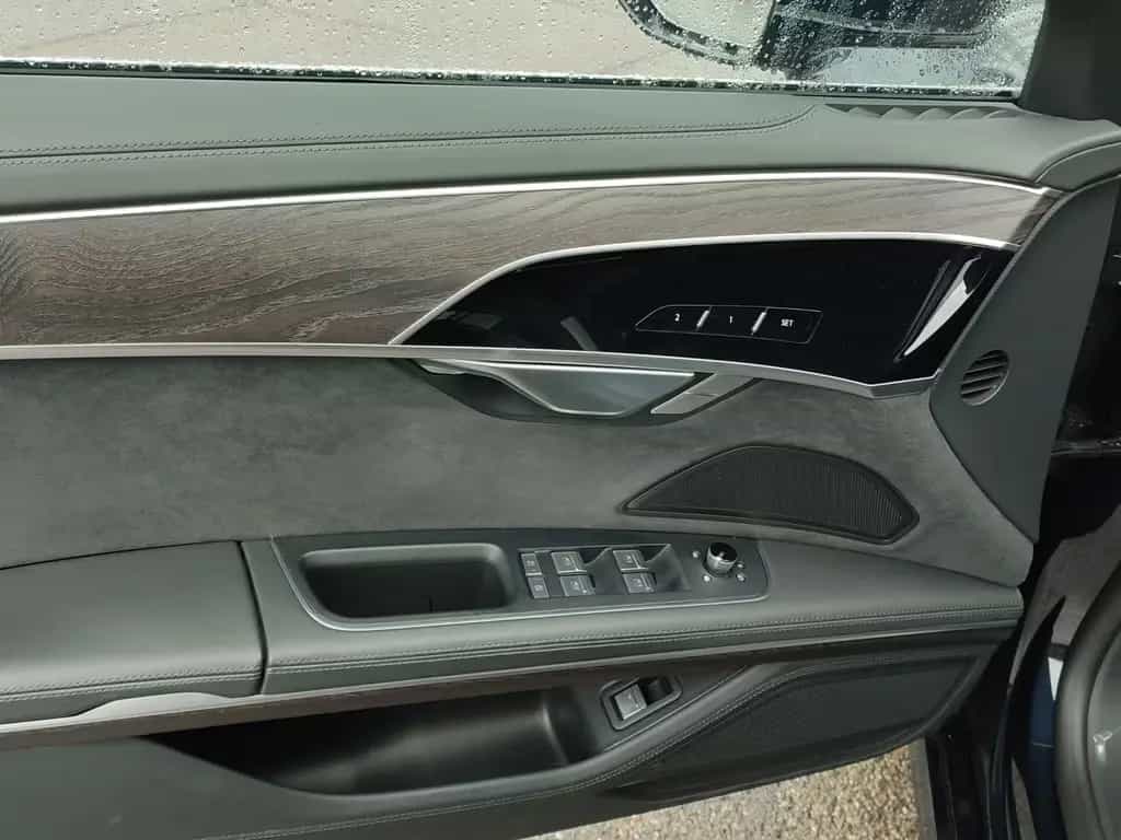 Audi A8 Lang 50 TDI quattro*Navi*Matrix*Alu*HUD*DVD*P 11/2022-photo-14
