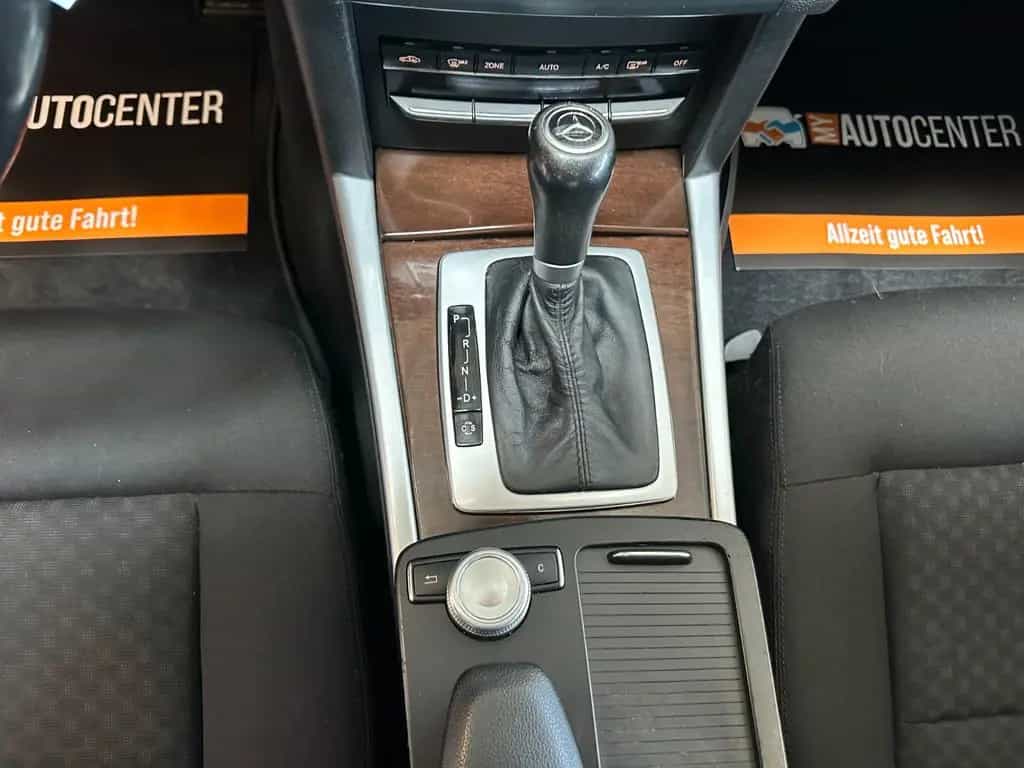 Mercedes-Benz E 220 *Abstandstemp*Navi*TÜV 8/27* 04/2009-photo-11