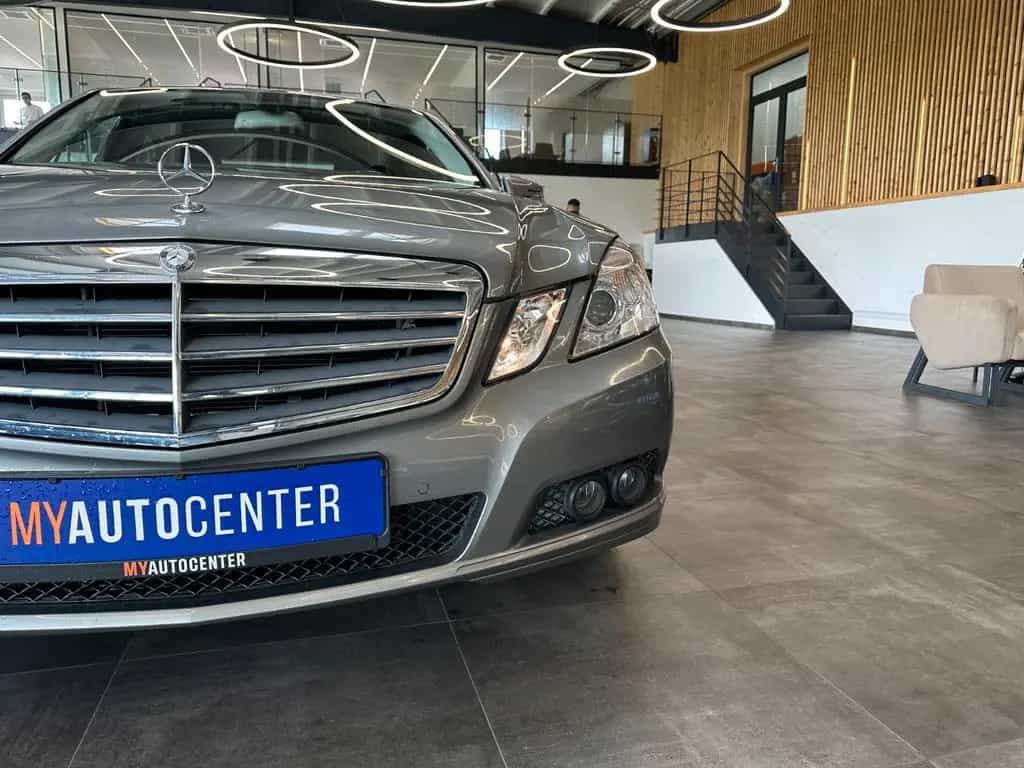 Mercedes-Benz E 220 *Abstandstemp*Navi*TÜV 8/27* 04/2009-photo-20