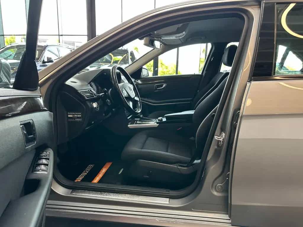 Mercedes-Benz E 220 *Abstandstemp*Navi*TÜV 8/27* 04/2009-photo-39