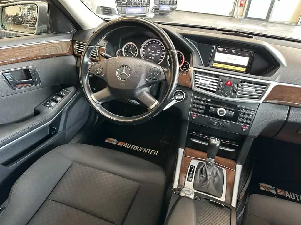 Mercedes-Benz E 220 *Abstandstemp*Navi*TÜV 8/27* 04/2009-photo-6