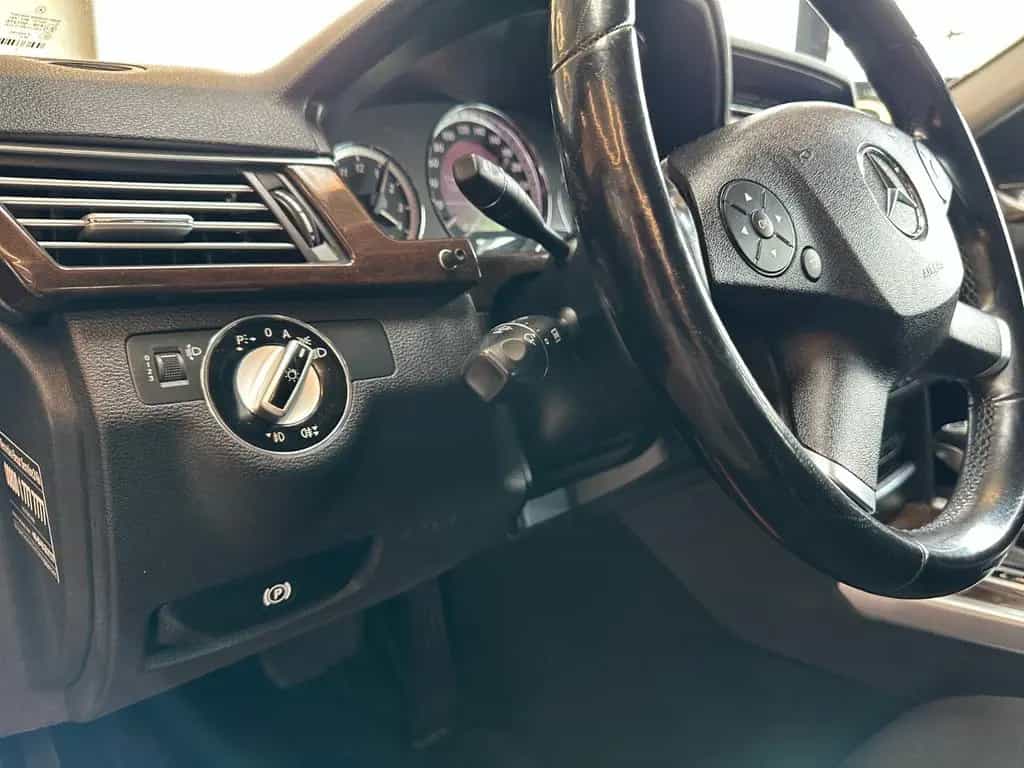 Mercedes-Benz E 220 *Abstandstemp*Navi*TÜV 8/27* 04/2009-photo-9