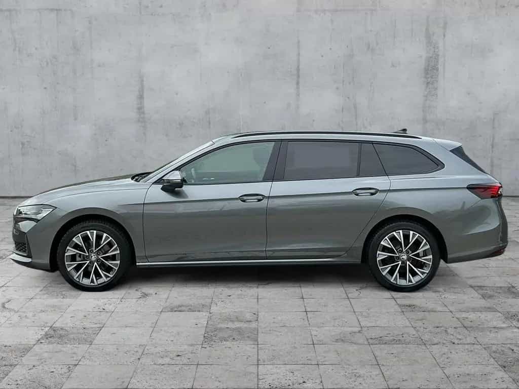 Skoda Superb Combi 1.5 TSI DSG SELECTION BEAM+NAVI+AHK 12/2024-photo-3