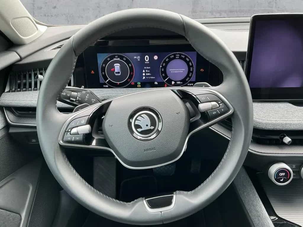 Skoda Superb Combi 1.5 TSI DSG SELECTION BEAM+NAVI+AHK 12/2024-photo-9