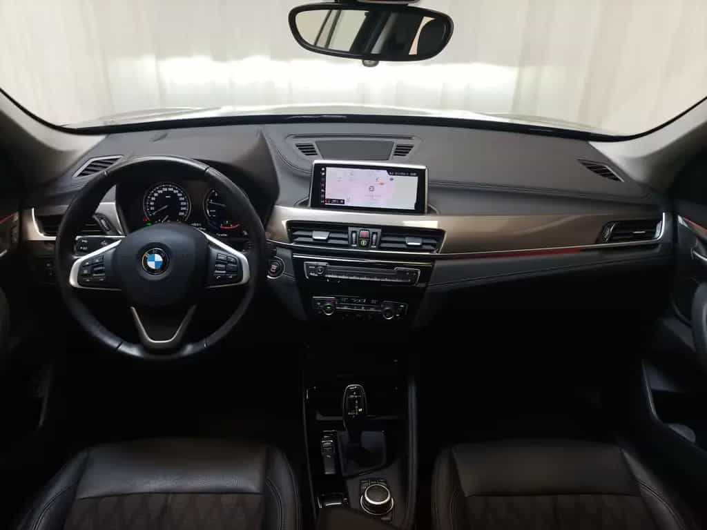 BMW X1 sDrive20i X Line|Navi|CAM|LED|Pano 05/2022-photo-8