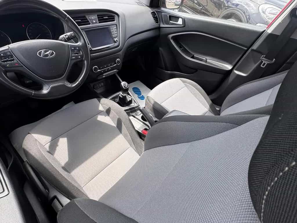 Hyundai i20 / Garantie/ TüvNeu/Navi/Kamera/Tempomat/NR:61 11/2017-photo-19