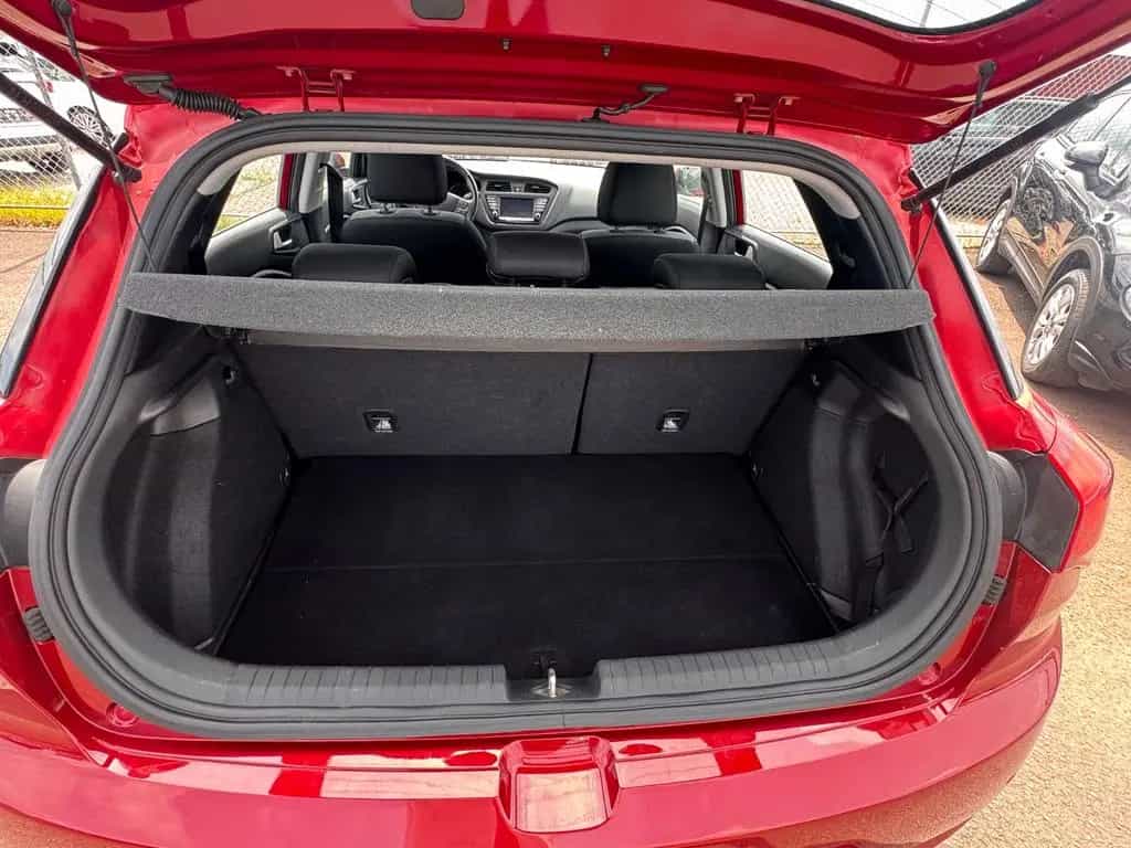 Hyundai i20 / Garantie/ TüvNeu/Navi/Kamera/Tempomat/NR:61 11/2017-photo-21