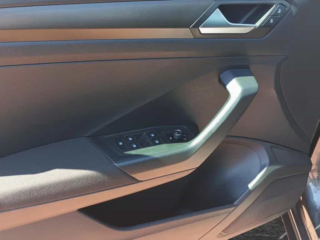 Volkswagen T-Roc 1.5 TSI Style Standheizung 03/2018-photo-5