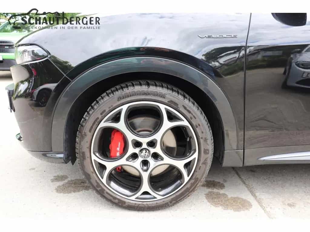 Alfa Romeo Tonale Veloce 1.5 Mild Hybrid Standheizung, LED 10/2022-photo-1
