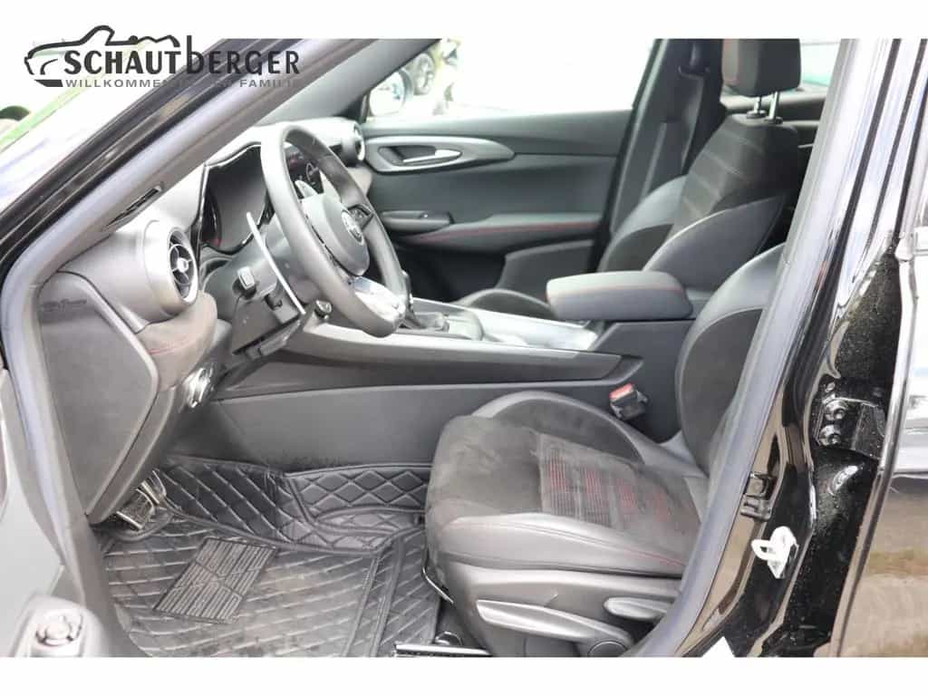 Alfa Romeo Tonale Veloce 1.5 Mild Hybrid Standheizung, LED 10/2022-photo-11