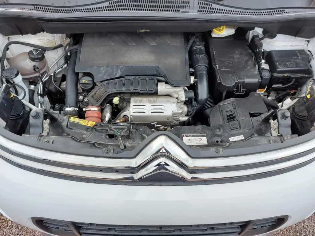 Citroën C3 Aircross PT 110 Shine *Navi* 1 Hand*81600 Km* 01/2019-photo-12