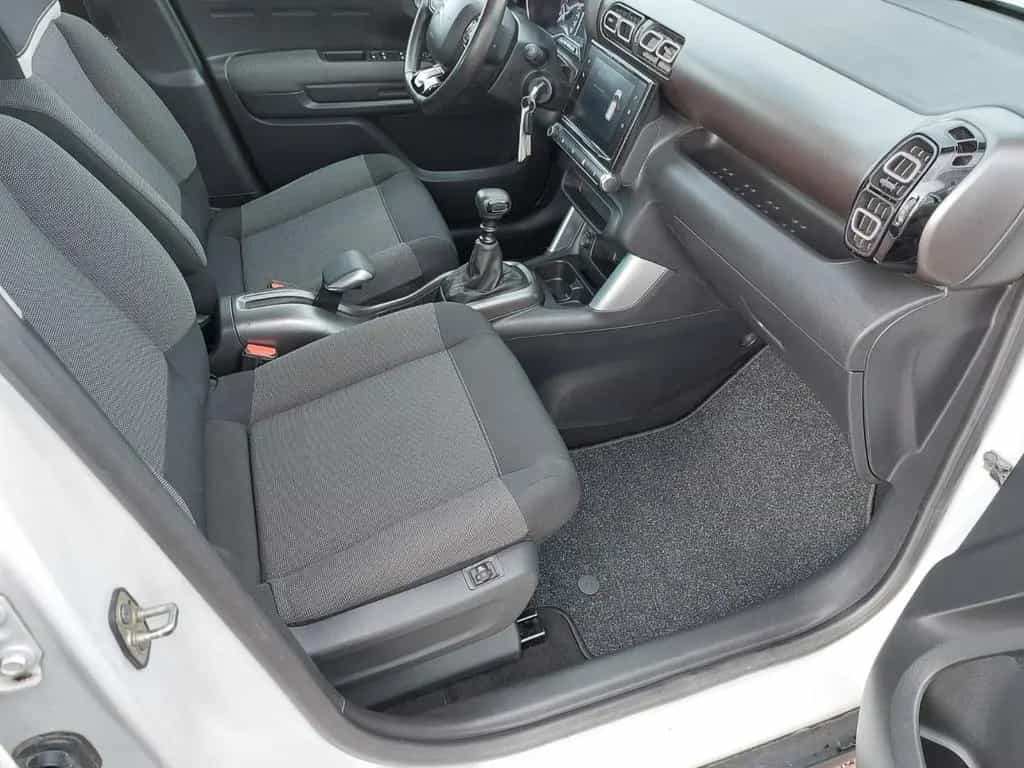 Citroën C3 Aircross PT 110 Shine *Navi* 1 Hand*81600 Km* 01/2019-photo-7