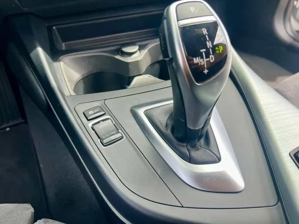 BMW 120 i M Sport Harman/Kardon / NAV / SHZ 05/2017-photo-11
