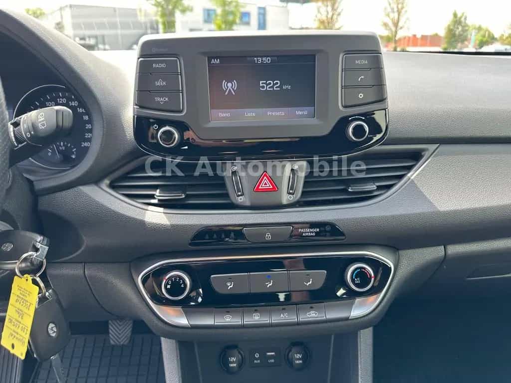 Hyundai i30 Passion 1.0 T-GDi/Klima/Kamera/Tempomat 06/2018-photo-14