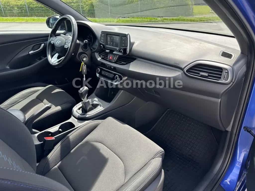 Hyundai i30 Passion 1.0 T-GDi/Klima/Kamera/Tempomat 06/2018-photo-24