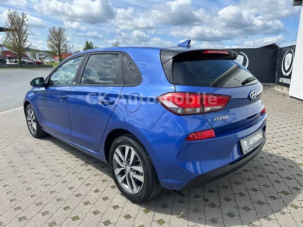 Hyundai i30 Passion 1.0 T-GDi/Klima/Kamera/Tempomat 06/2018-photo-6