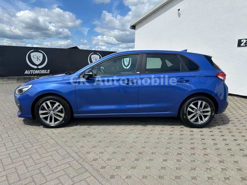 Hyundai i30 Passion 1.0 T-GDi/Klima/Kamera/Tempomat 06/2018-photo-7