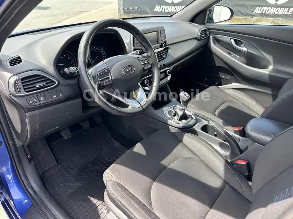 Hyundai i30 Passion 1.0 T-GDi/Klima/Kamera/Tempomat 06/2018-photo-9