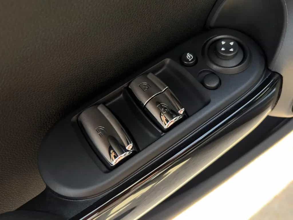MINI Cooper Cabrio Chili Tempomat LED PDC BT SHZ 05/2016-photo-13