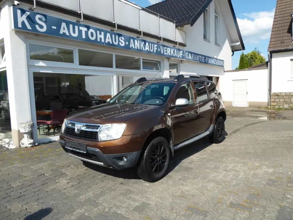 Dacia Duster 1.6 16V 105 4x2 Lauréate 09/2010-photo-0