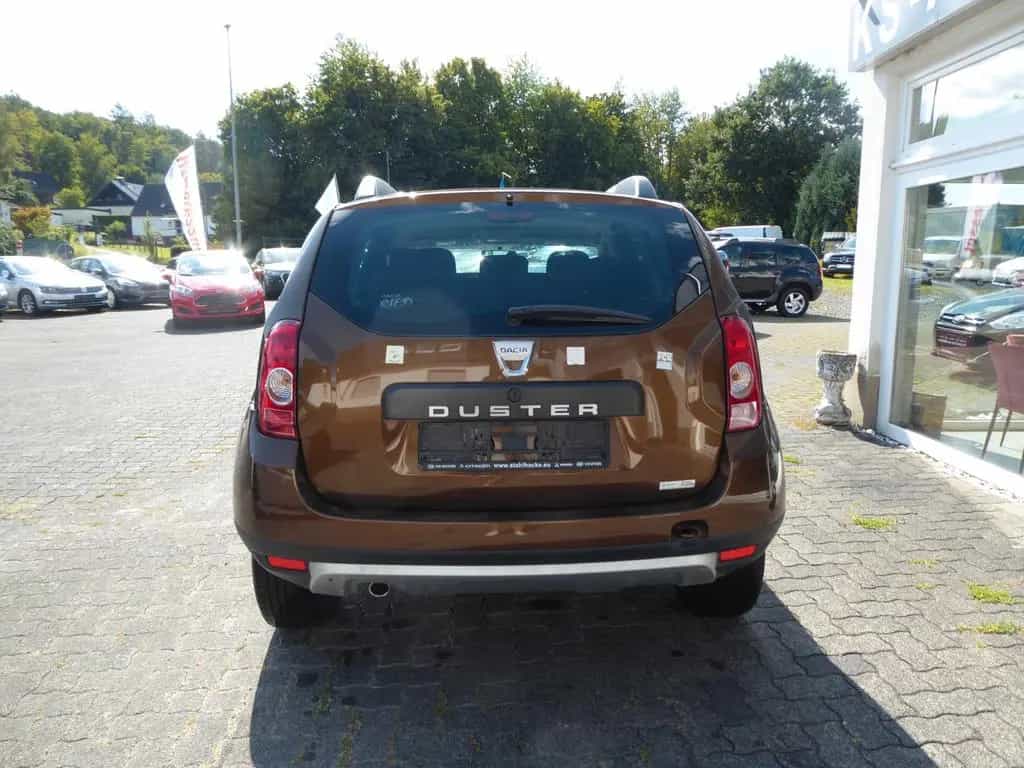 Dacia Duster 1.6 16V 105 4x2 Lauréate 09/2010-photo-7