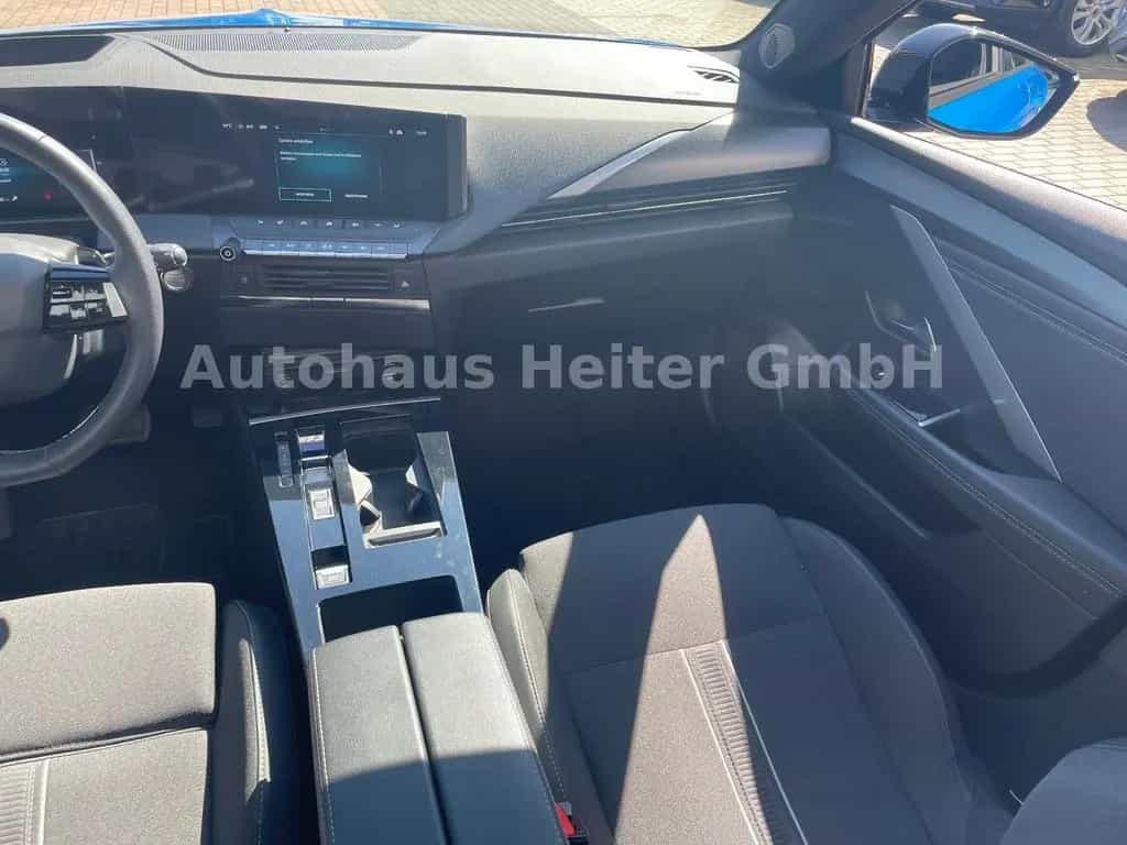 Opel Astra 1.2 ST GS / Schiebedach+360°+Head-UP 05/2025-photo-14