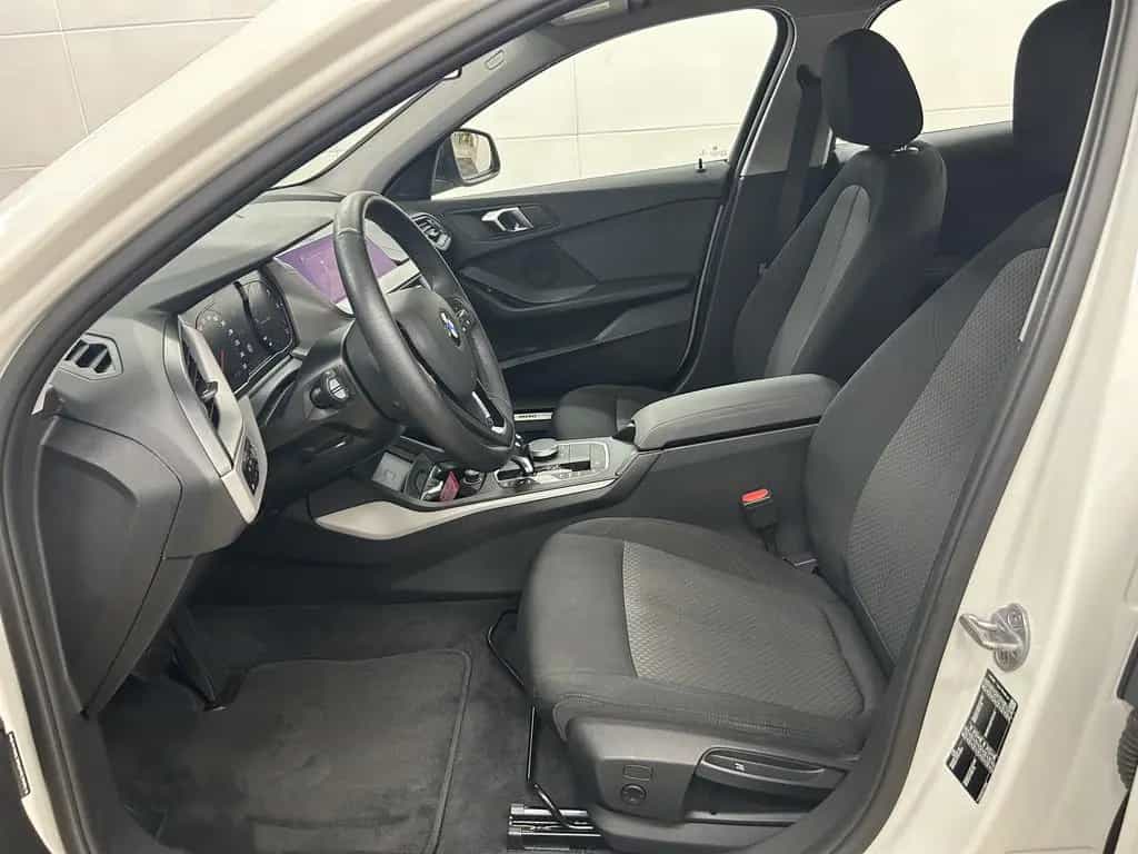 BMW 120 i Advantage+LED+KAM+Nav+Temp+Digitales Kombi 03/2021-photo-23