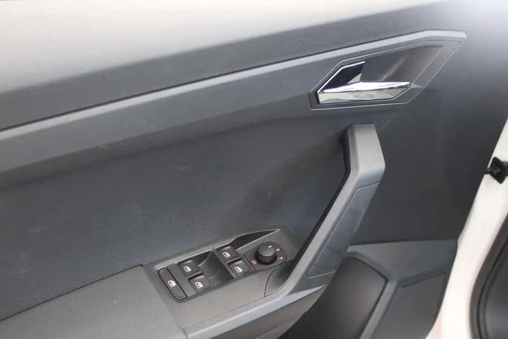 Seat Arona Style 1.Hand*Carplay-Navi*PDC*LED 10/2020-photo-23
